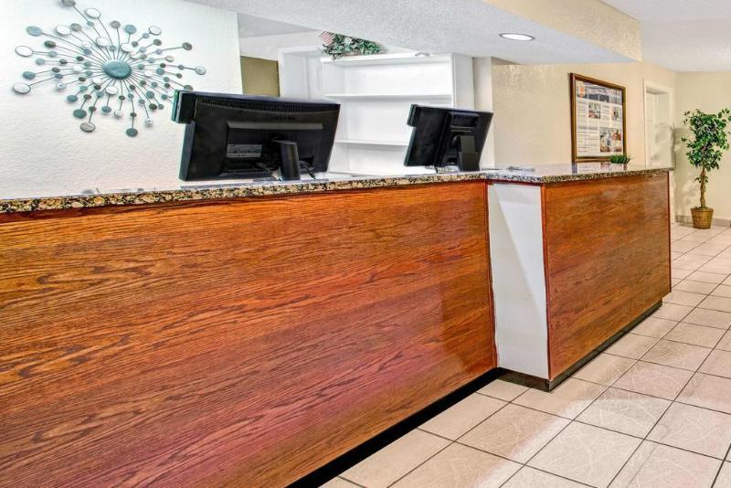 Hotel Super 8 By Wyndham Kissimmee/Maingate/Orlando Area Celebration Esterno foto