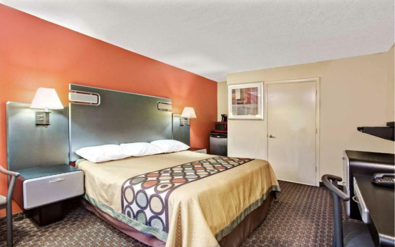 Hotel Super 8 By Wyndham Kissimmee/Maingate/Orlando Area Celebration Esterno foto